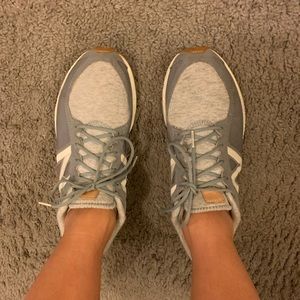 New Balance sneakers 👟